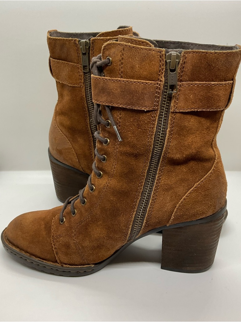 BORN "Cass" Rust Brown Suede block heel lace up & zipper Boots Womens Sz 7M - Picture 3 of 11